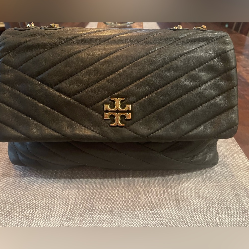 Tory Burch Kira Chevron Convertible Leather Shoulder Bag